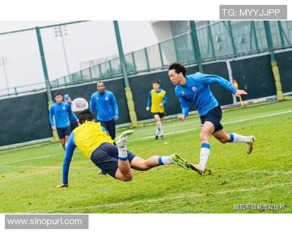 掘金社媒发布训练营精彩球员对抗训练集锦视频引发球迷热议